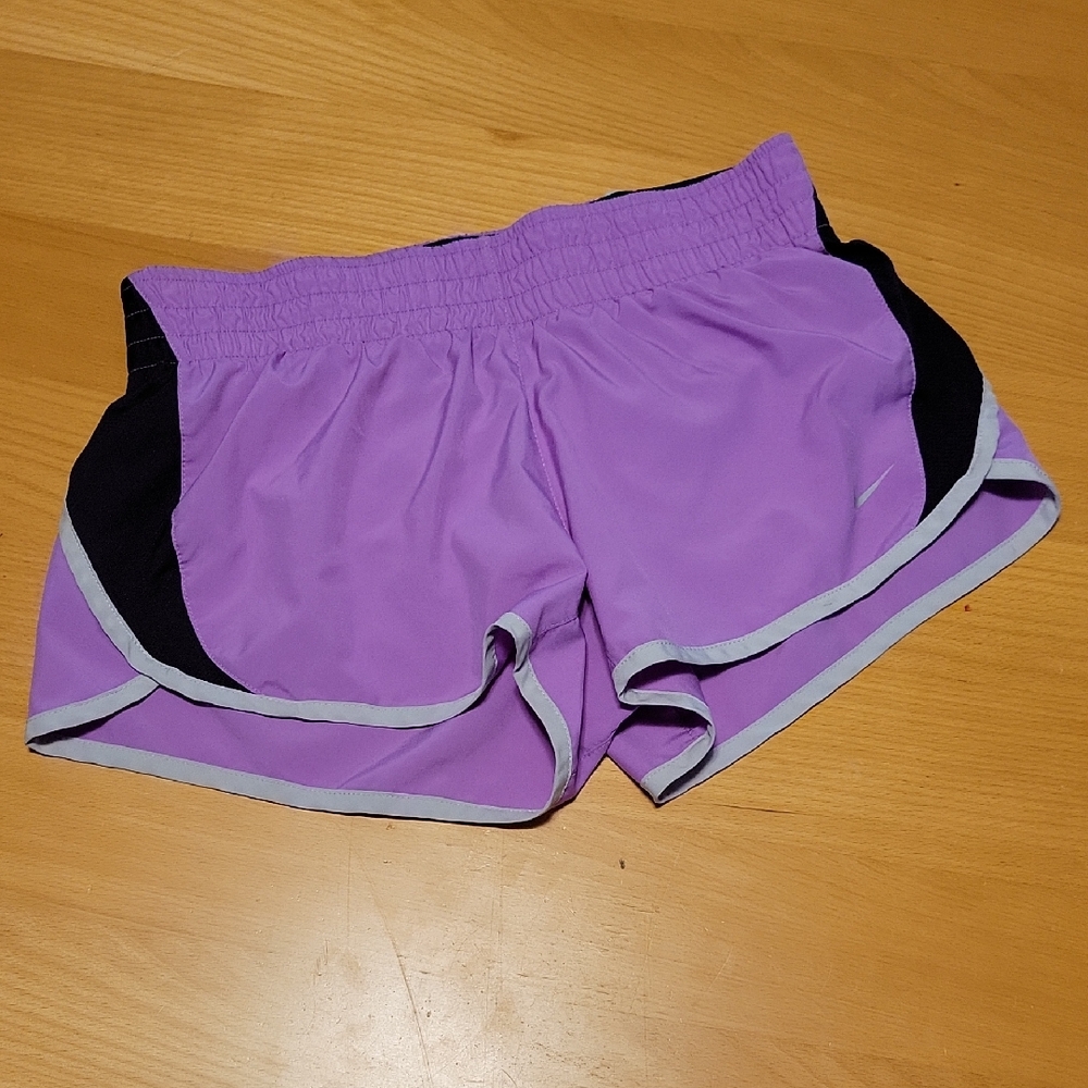 Nike Purple and Black Athletic Shorts Lightweight Fit